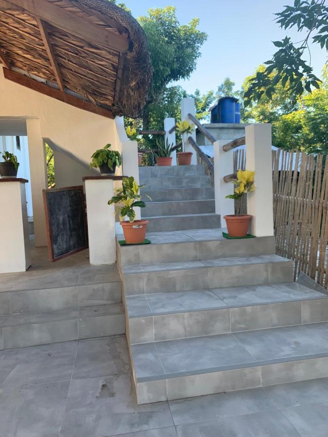 Hotel Crown Malapascua Exterior foto